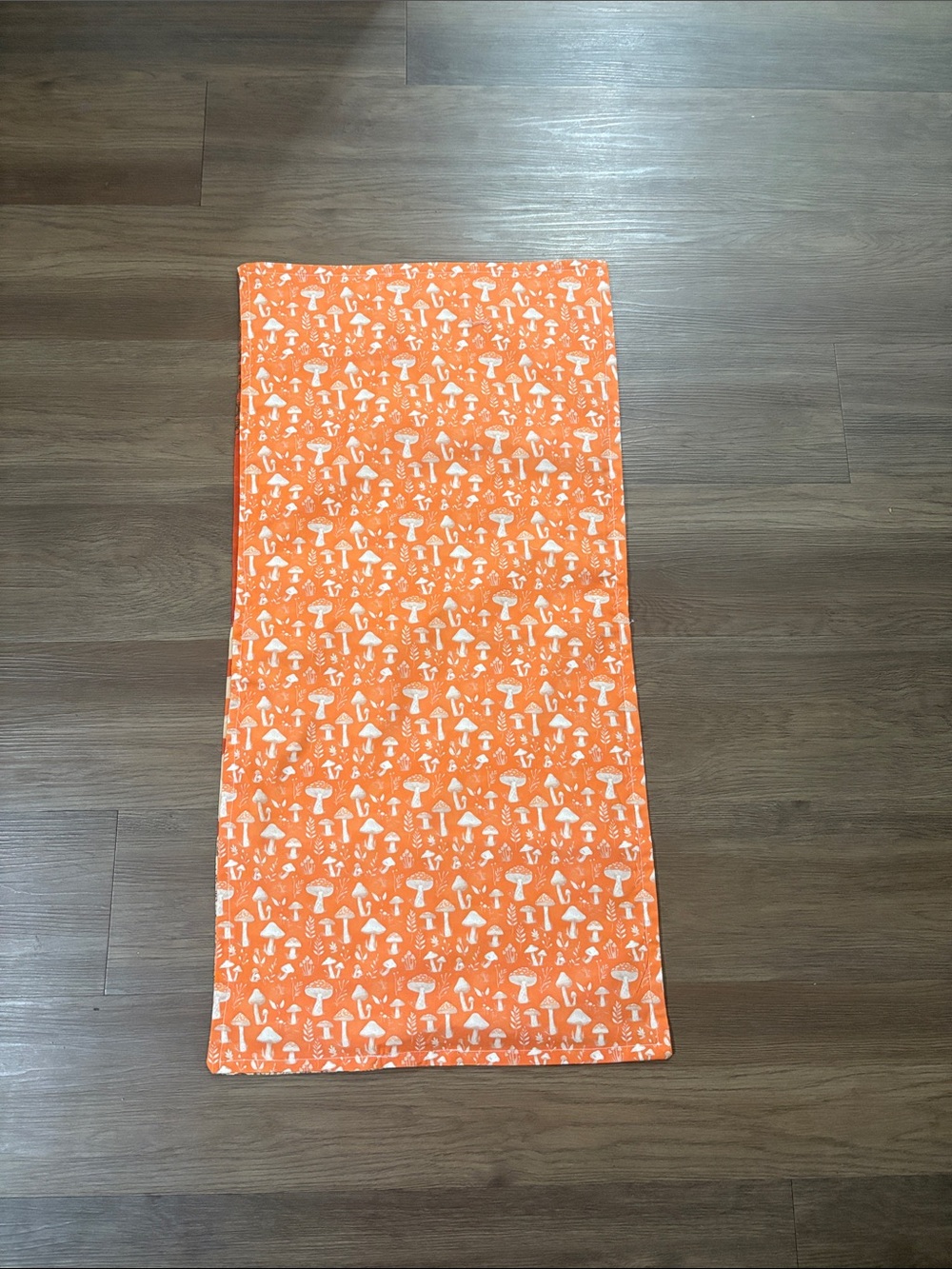 Fall Patchwork Table Runner in Orange and Cream handmade new 20x40 - Picture 5 of 6